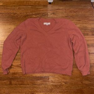 Soft V-neck Crop Sweater